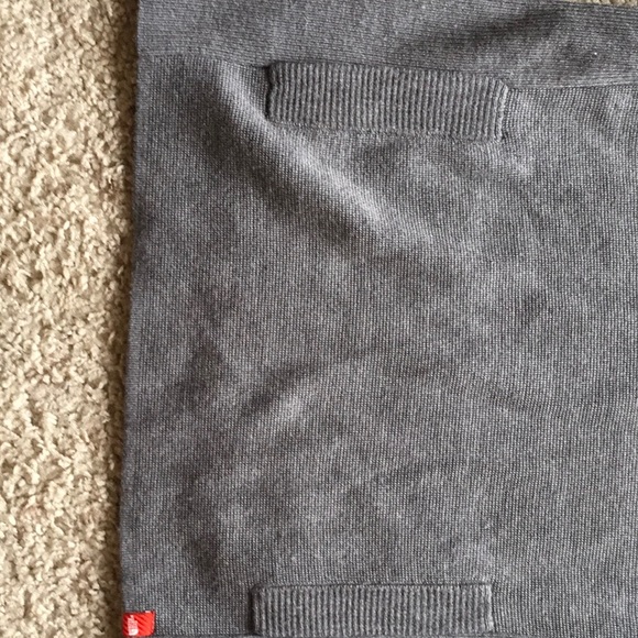 Heavy weight top zip pullover sweater - Picture 3 of 5